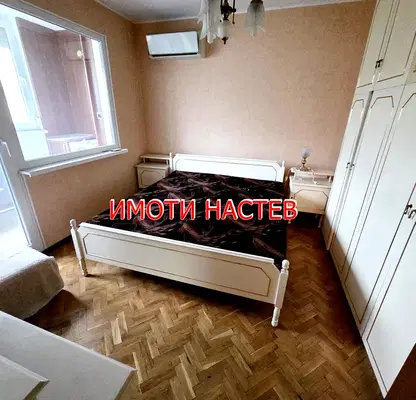 Снимка 4 — Двустаен апартамент в Шумен, Еверест