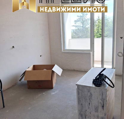 Снимка 2 — Двустаен апартамент в Шумен, Тракия