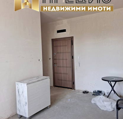 Снимка 3 — Двустаен апартамент в Шумен, Тракия