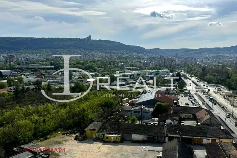 3-bedroom apartment in Shumen, Trakiya