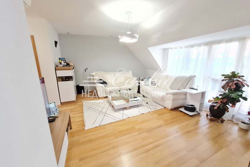 5-bedroom apartment in Shumen, Voenno Uchilishte