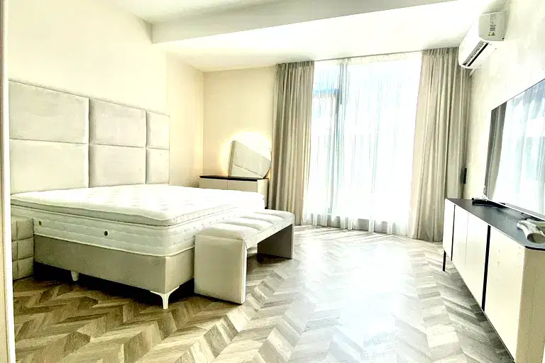 Three-room apartment with yard in Boyana, Sofia