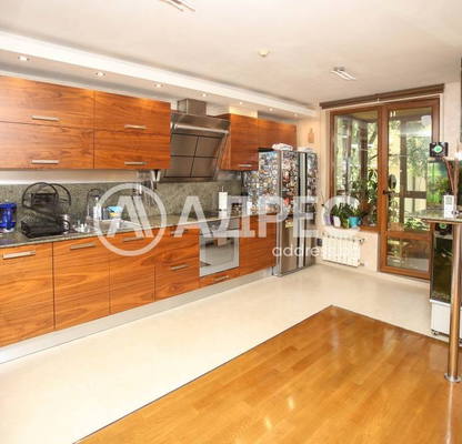 Photo 3 — 4-bedroom apartment in Sofia, Boyana