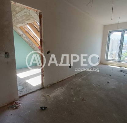 Photo 2 — Three-room apartment with 2 bathrooms in Bukston, Sofia