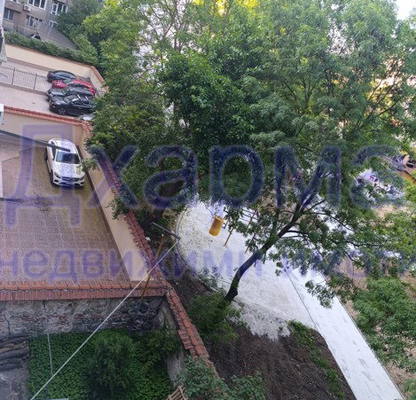 Снимка 5 — 1-стаен апартамент в Център с тераса и гледка към двор