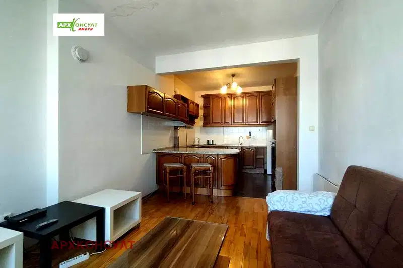 3-bedroom apartment in Sofiya, Centyr