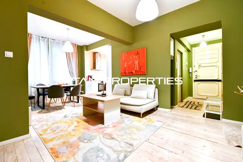 3-bedroom apartment in Sofiya, Centyr