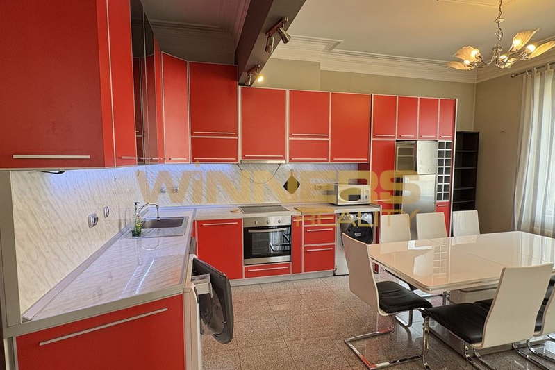 Spacious 3-room apartment in Center, Sofia with balcony
