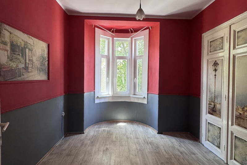 4-bedroom apartment in Sofia, Centyr