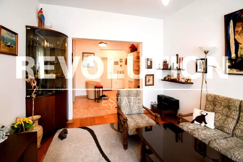 Two-room apartment in Center, Sofia with luxury amenities