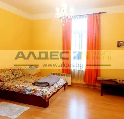 Photo 4 — Three-room apartment with south aspect in Center, Sofia
