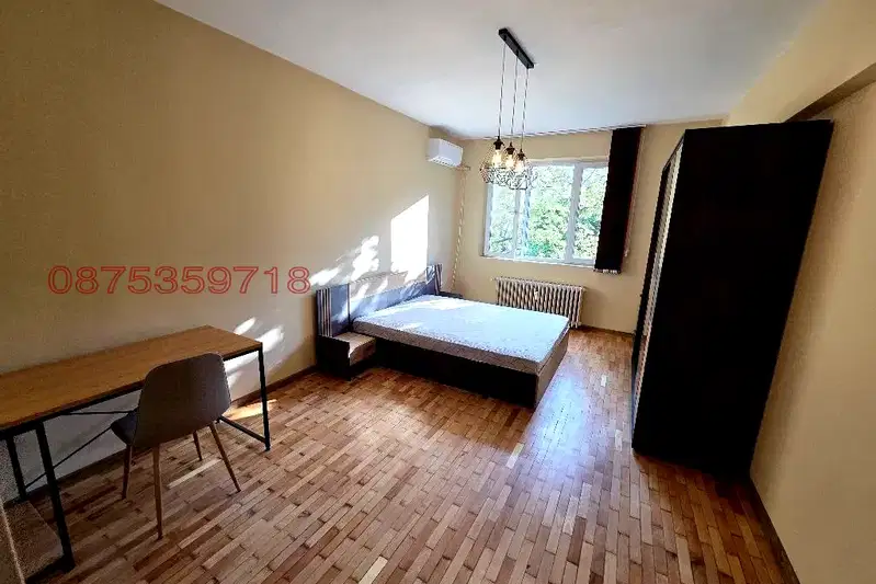 3-bedroom apartment in Sofiya, Centyr