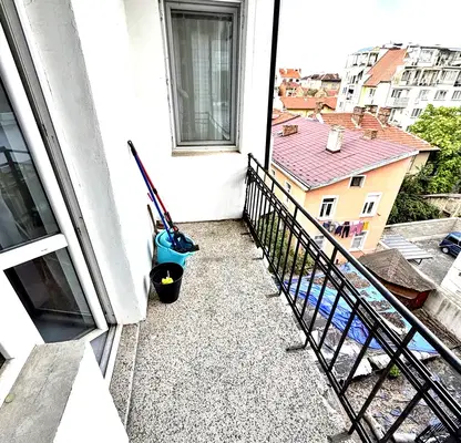 Photo 5 — Three-room apartment with balcony in Center, Sofia