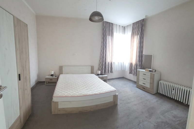 3-bedroom apartment in Sofiya, Centyr