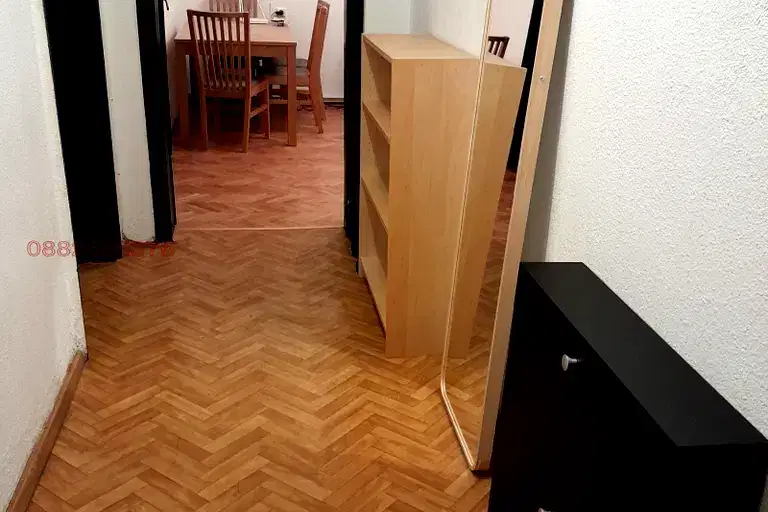 4-bedroom apartment in Sofiya, Centyr