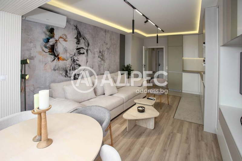 4-bedroom apartment in Sofiya, Dianabad