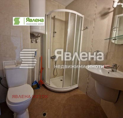 Снимка 5 — Двустаен апартамент с тераса в Дианабад, София