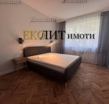 Снимка 5 — Луксозен 3-стаен апартамент с тераса в Докторски паметник, София