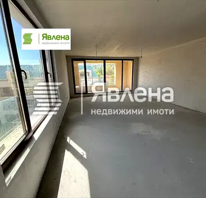 Снимка 3 — Четиристаен апартамент с паркомясто в Драгалевци, София