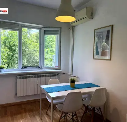 Снимка 2 — Тристаен апартамент с офис и склад в Дружба 1, София