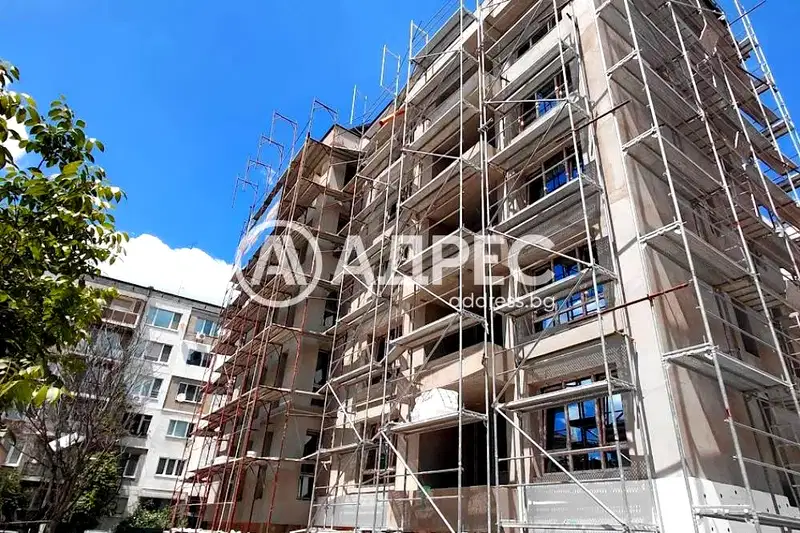 3-bedroom apartment in Sofia, Drujba 1
