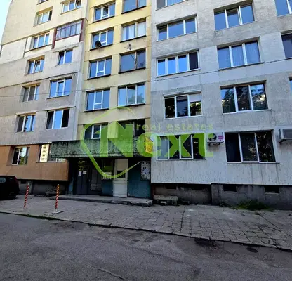 Снимка 4 — Двустаен апартамент с тераса в Дружба 1, София