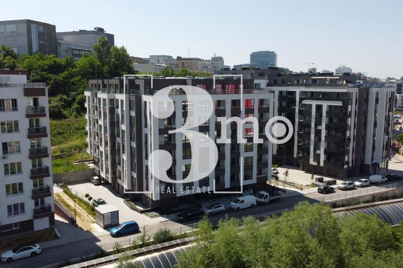 3-bedroom apartment in Sofiya, Drujba 2