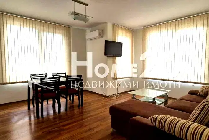 Двустаен апартамент в Дървеница с нова кухня и балкон