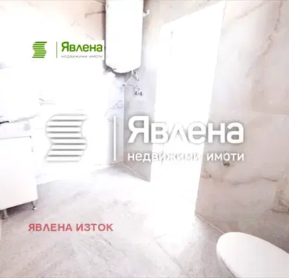 Снимка 4 — Тристаен апартамент с тераса и гледка в Горубляне, София