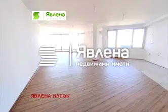 Просторен 3-стаен апартамент в Горубляне с панорамна тераса