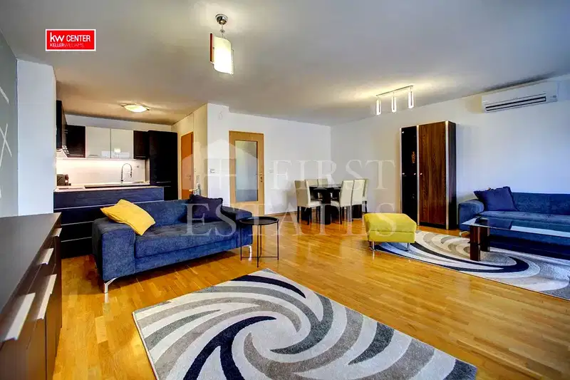 3-bedroom apartment in Sofiya, Iztok