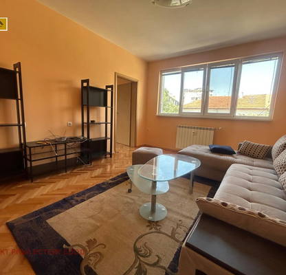 Photo 2 — 3-bedroom apartment in Sofiya, Iztok