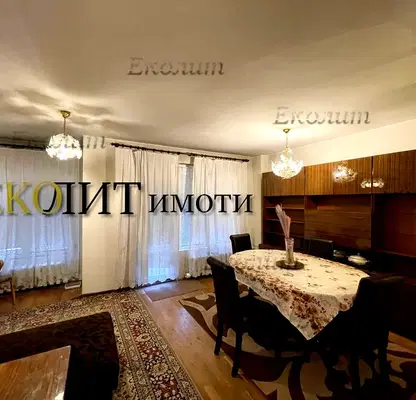 Снимка 3 — Тухлен 2-стаен апартамент с 2 тераси в Красно село, София