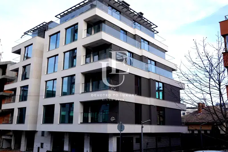 3-bedroom apartment in Sofiya, Krystova Vada