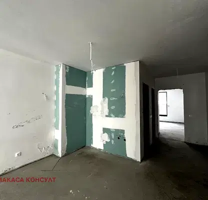 Снимка 3 — Тристаен апартамент с тераса в Кръстова вада, София