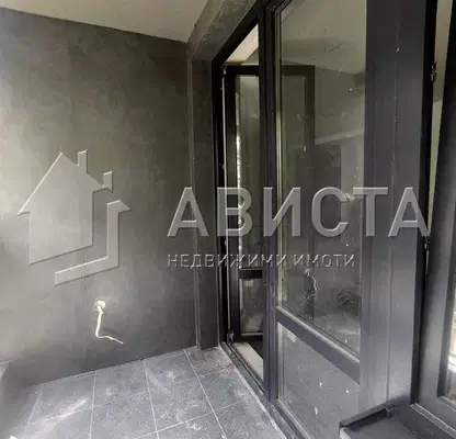Снимка 5 — Тристаен апартамент с две тераси в Лагера, София
