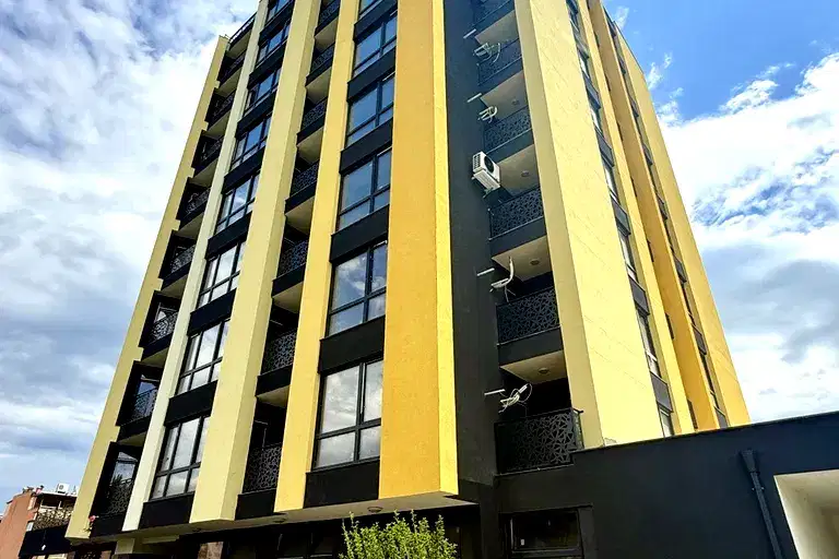 3-bedroom apartment in Sofiya, Levski G