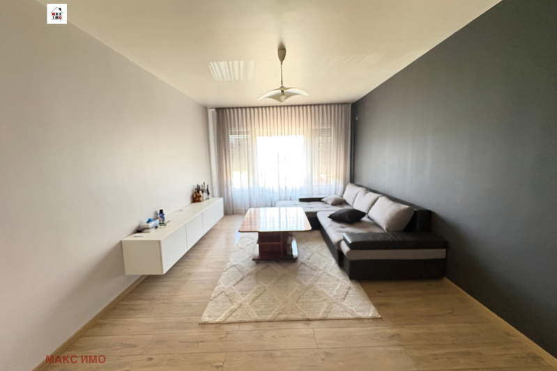 3-bedroom apartment in Sofiya, Levski G