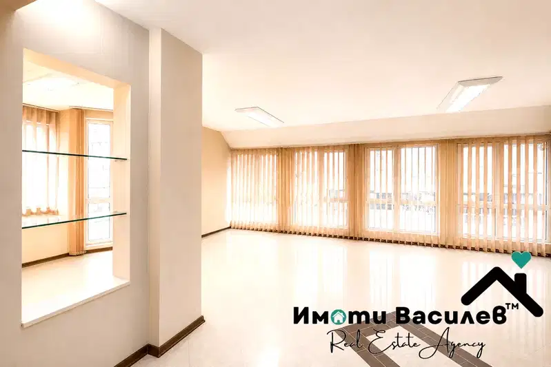 3-bedroom apartment in Sofiya, Lozenec