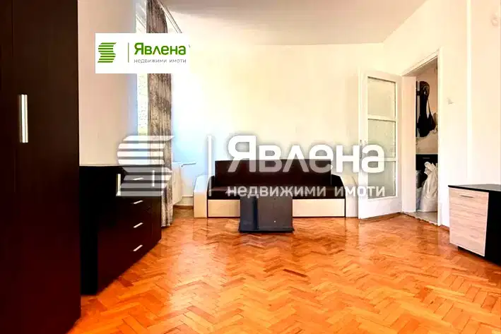 Двустаен апартамент в София, Лозенец