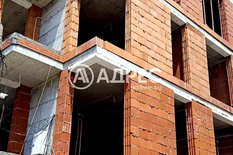 Three-room apartment in Lyulin 9 with terrace and elevator