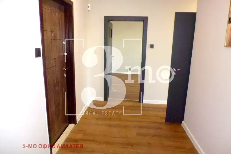 3-bedroom apartment in Sofiya, Lyulin 9