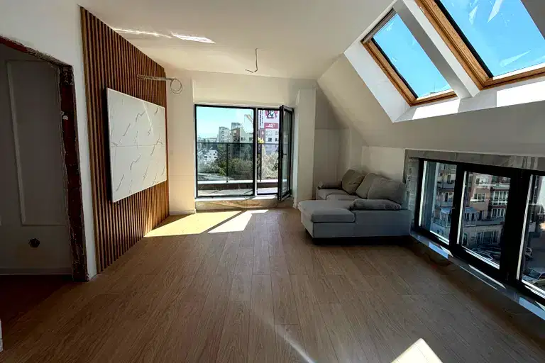 3-bedroom apartment in Sofiya, Lyulin - Centyr