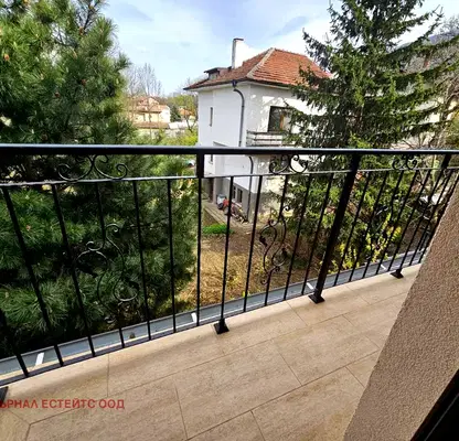 Снимка 4 — Четиристаен апартамент с три балкона в м-т Гърдова глава, София