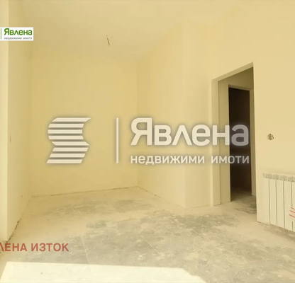 Снимка 5 — Двустаен апартамент с двор в м-т Камбаните, София