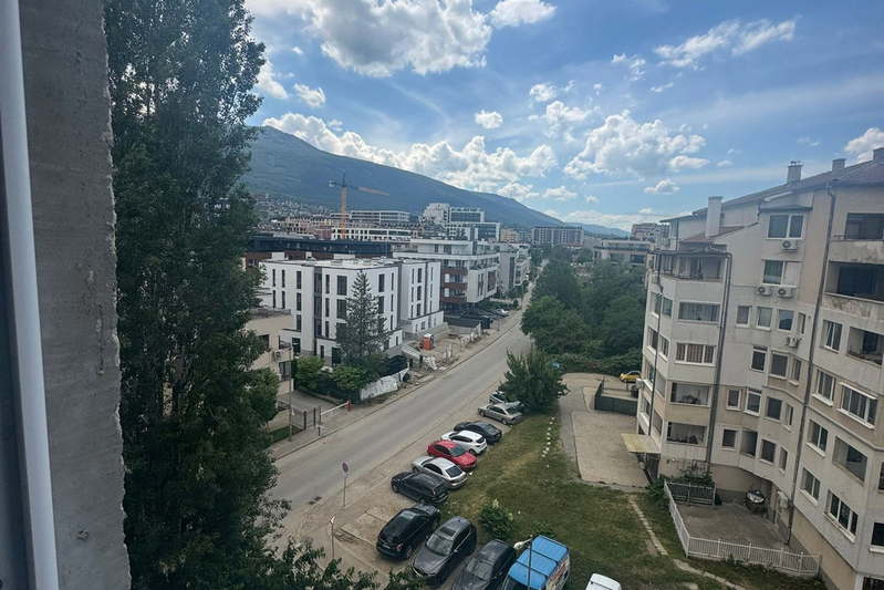 Spacious 3-room maisonette in Malinova dolina with two levels