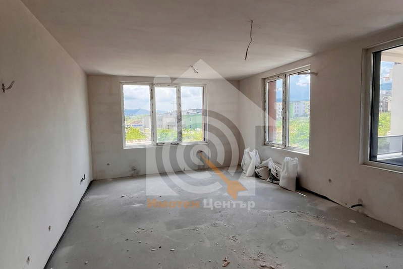 3-bedroom apartment in Sofiya, Malinova Dolina