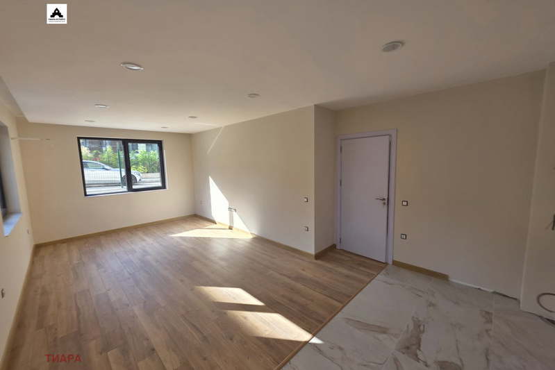 3-bedroom apartment in Sofiya, Malinova Dolina
