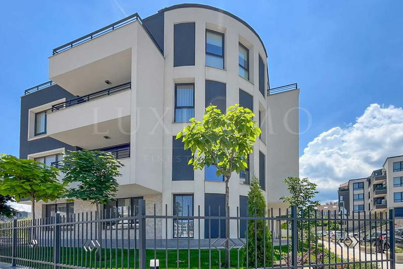 4-bedroom apartment in Sofiya, Malinova Dolina