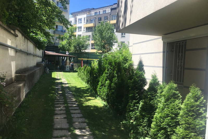 3-bedroom apartment in Sofiya, Manastirski Livadi